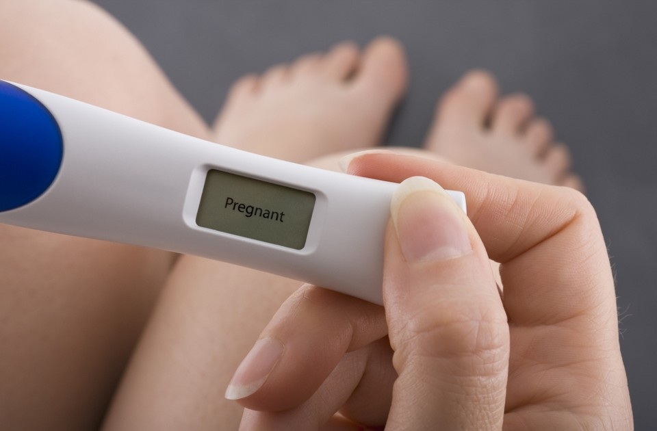 when-you-get-a-lighter-period-do-you-feel-you-are-pregnant-healthy-b